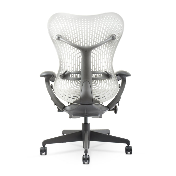 Mirra Chair (Renewed) | White - chairorama