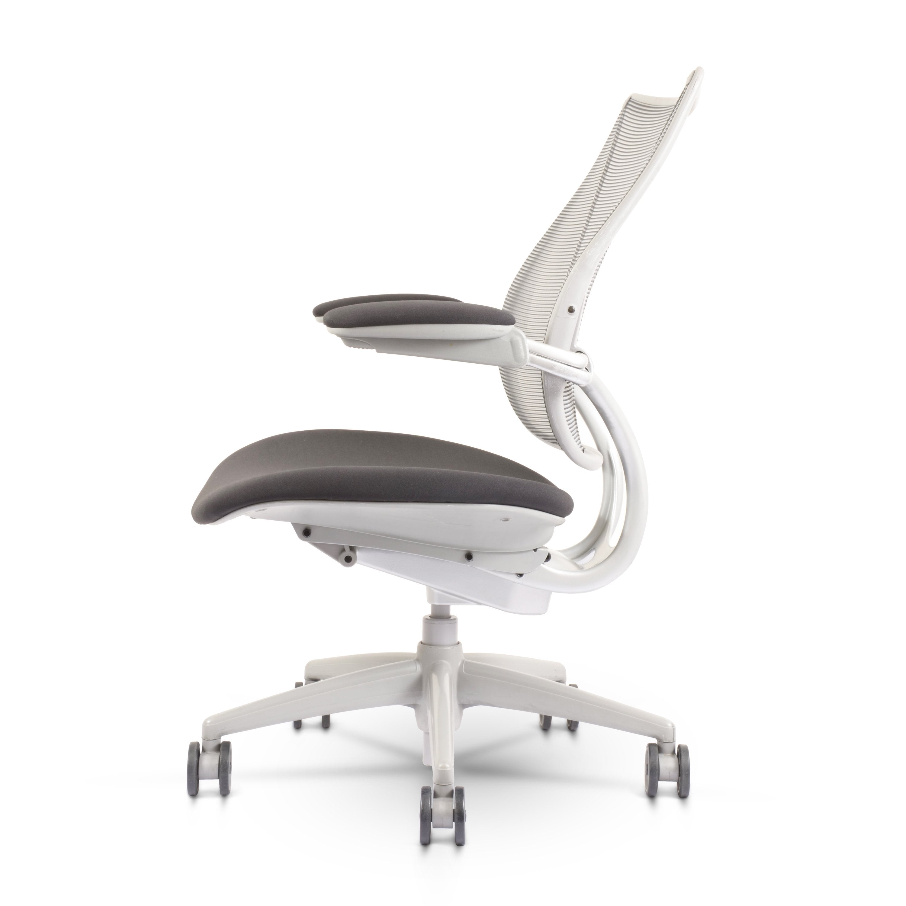 Humanscale liberty chair online arm pads